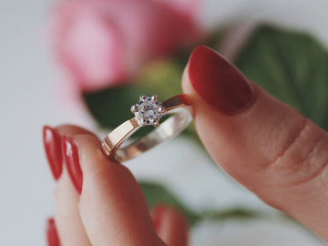 Lab Grown vs Natural Diamonds: Making an Informed Choice