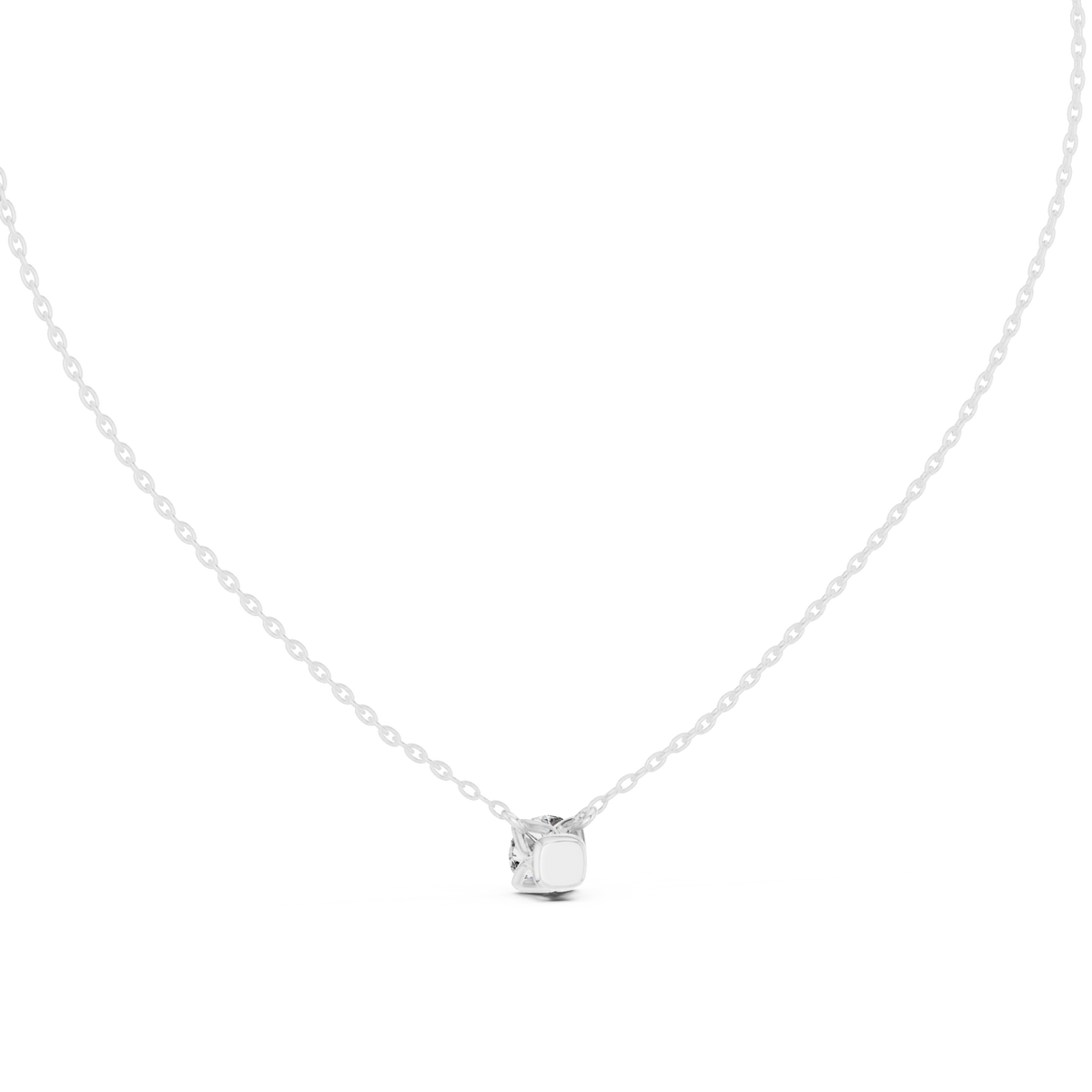 Four-prong round station necklace white gold detail view
