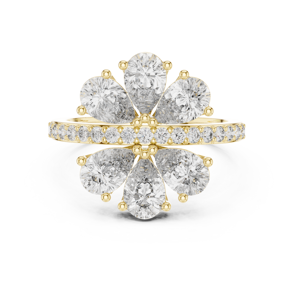 Pear clover flower ring yellow gold detail view